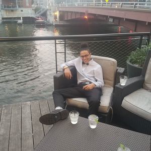 Meet your Posher, Dakota